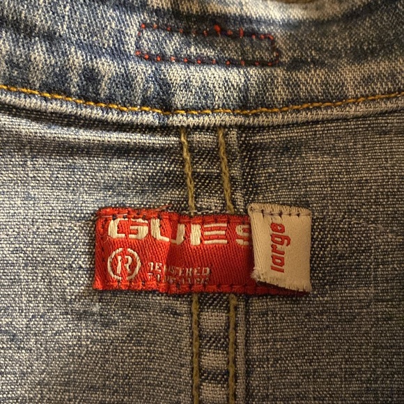 Upcycled Guess jeanjacket. - Picture 4 of 4